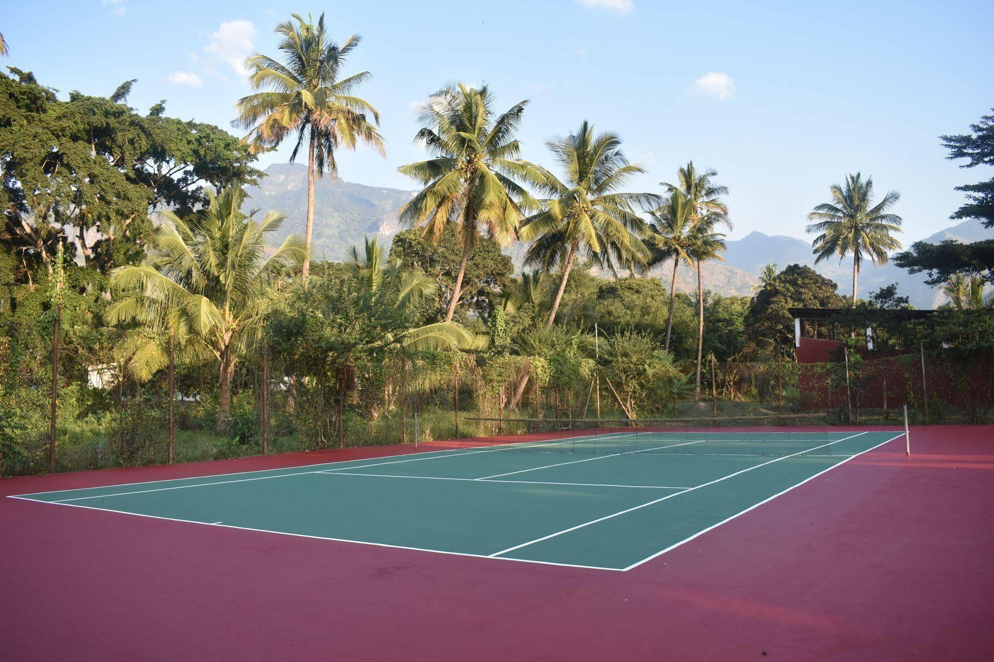 Morogoro Hotel Exteriér fotografie